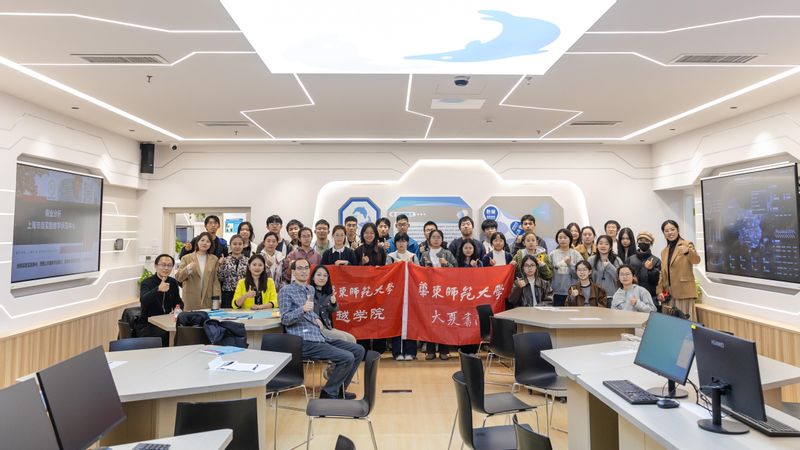 以算法洞见商业先机，用实践点燃...